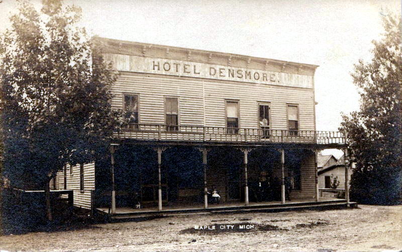 Hotel Densmore - Postcard (newer photo)